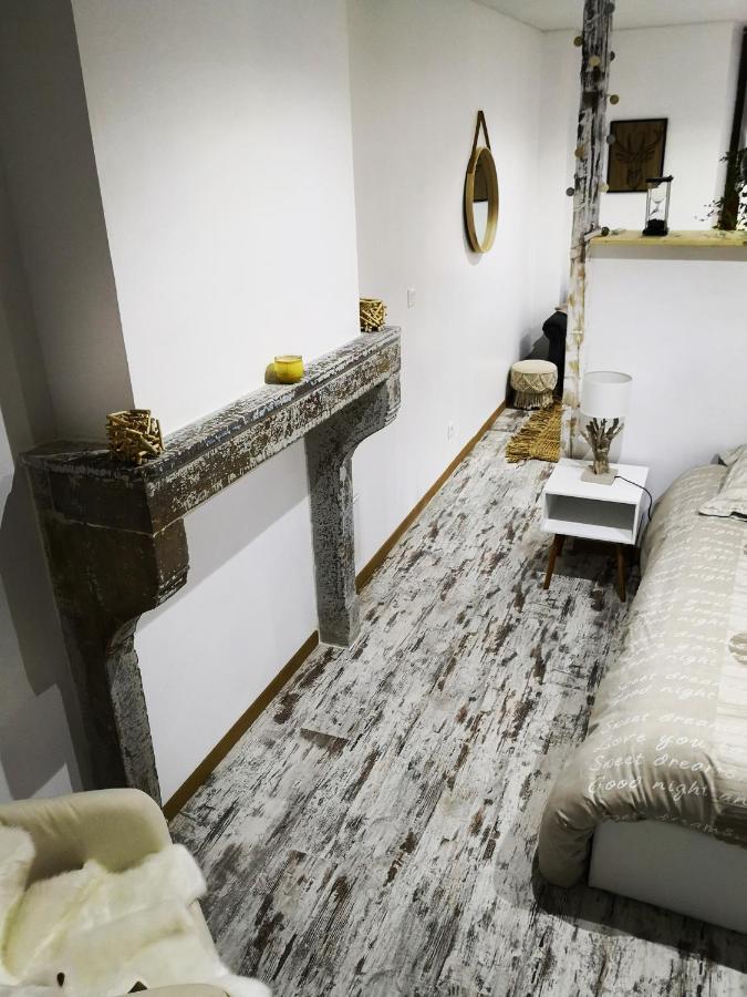 Studio Zen Et Cosy, Neuf En Pleine Ville Сен-Клод Экстерьер фото